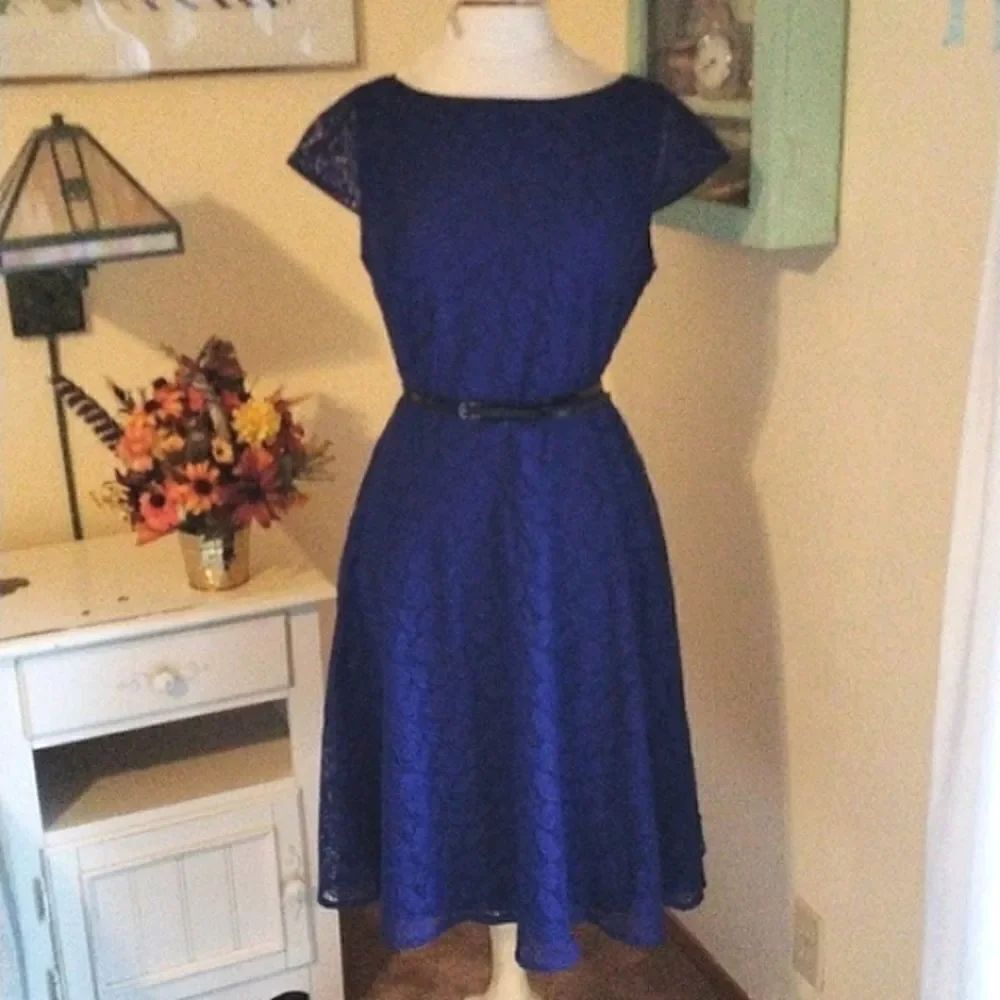 Black Label Evan-Picone Deep Midnight Blue Lace Dress